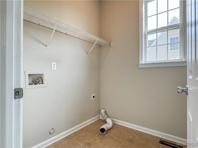 Building Photo - 14436 Sulphur Springs Terrace