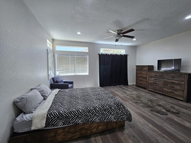 Building Photo - 69911 Willow Ln