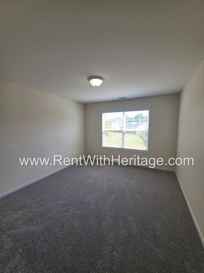 Building Photo - 202 Summergate Ln.