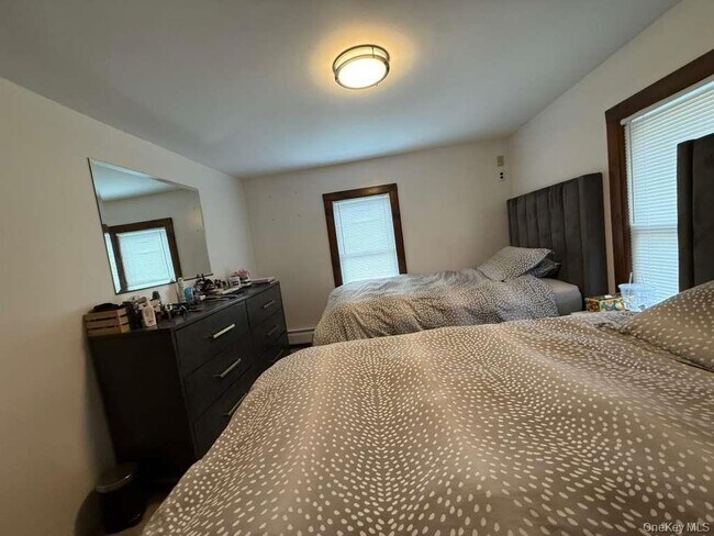 Building Photo - 24 Mountain Ave