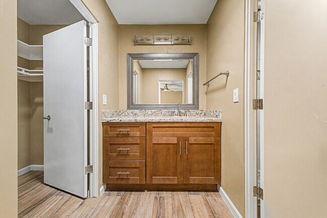 Building Photo - 7825 E San Carlos Rd