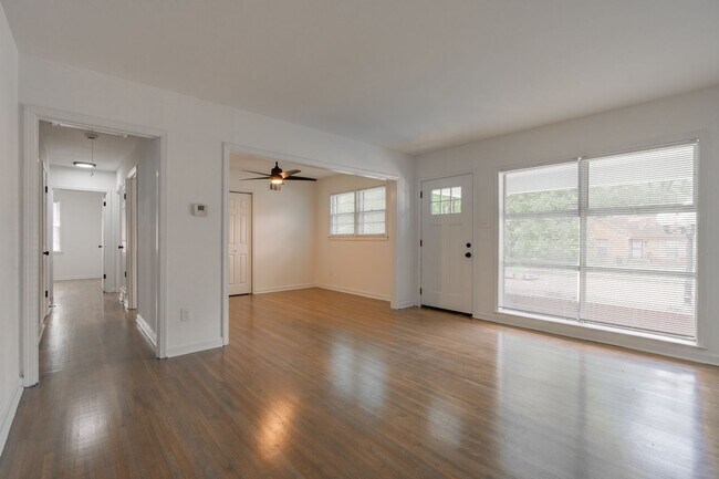 Building Photo - Beautifully Updated 3-Bedroom Home for Rent in Memphis
