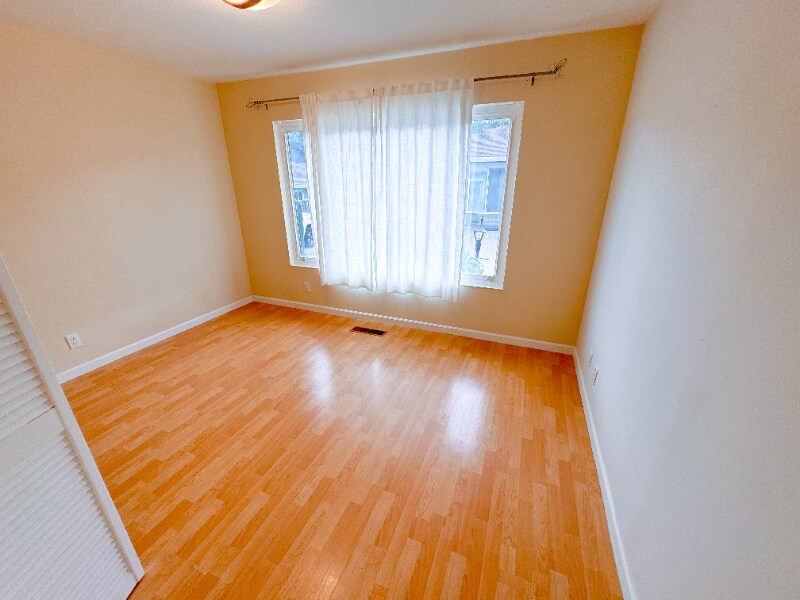 Building Photo - 3322 Glendora Dr