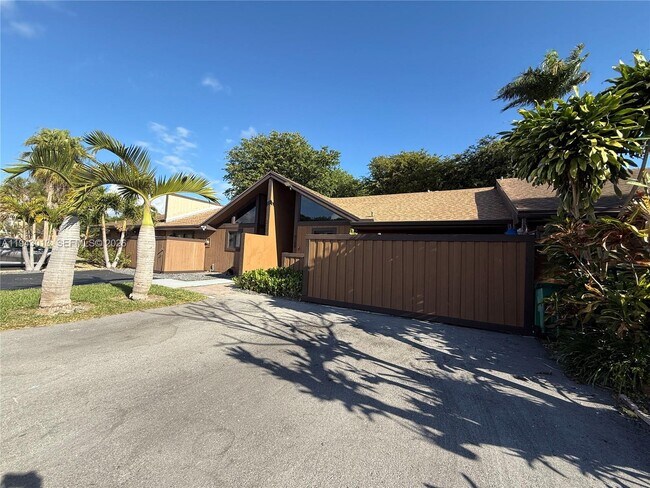 Building Photo - 9208 SW 132nd St