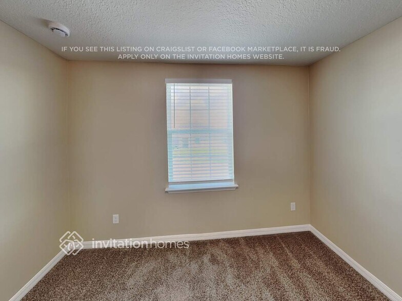 Building Photo - 2275 Bur Oak Blvd