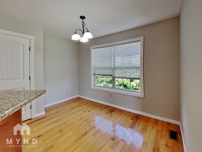 Building Photo - 5697 W Alexa Ln