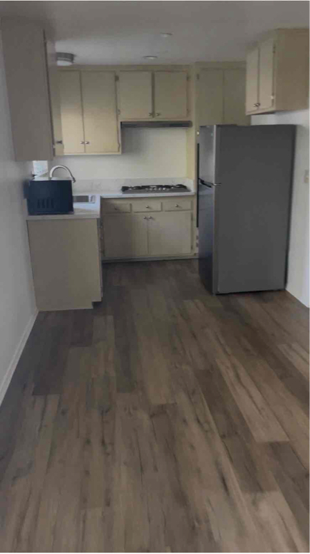 Building Photo - 2428 Penmar Ave