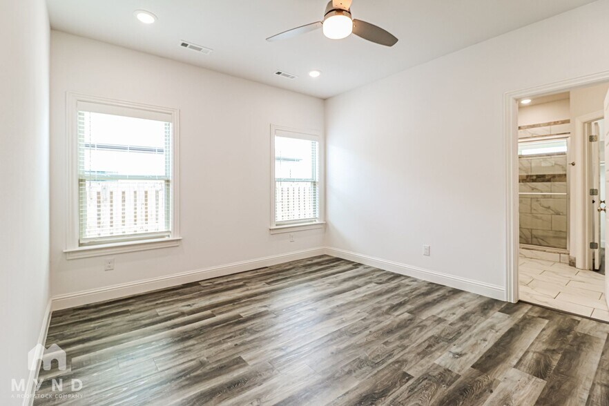 Building Photo - 1140 Sunshine Ct