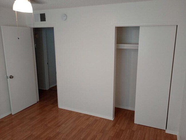 Building Photo - 3 bedroom in Eloy AZ 85131