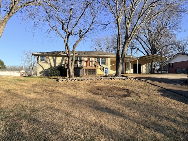 Building Photo - 426 Evergreen St