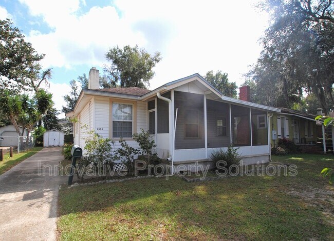 Primary Photo - 2065 Camden Ave
