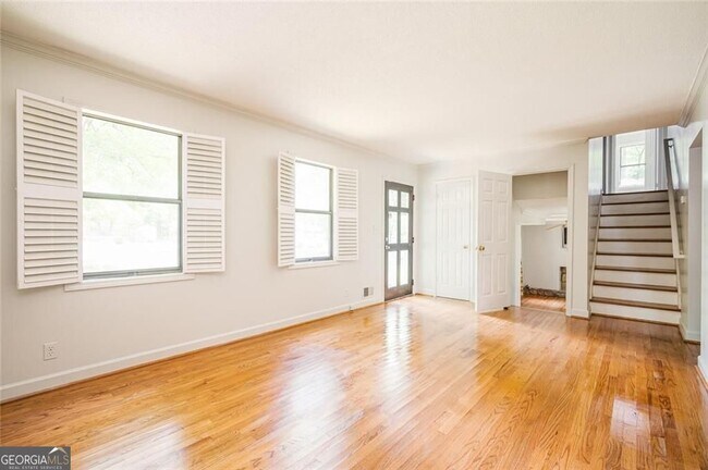 Building Photo - 1784 Halbro Dr