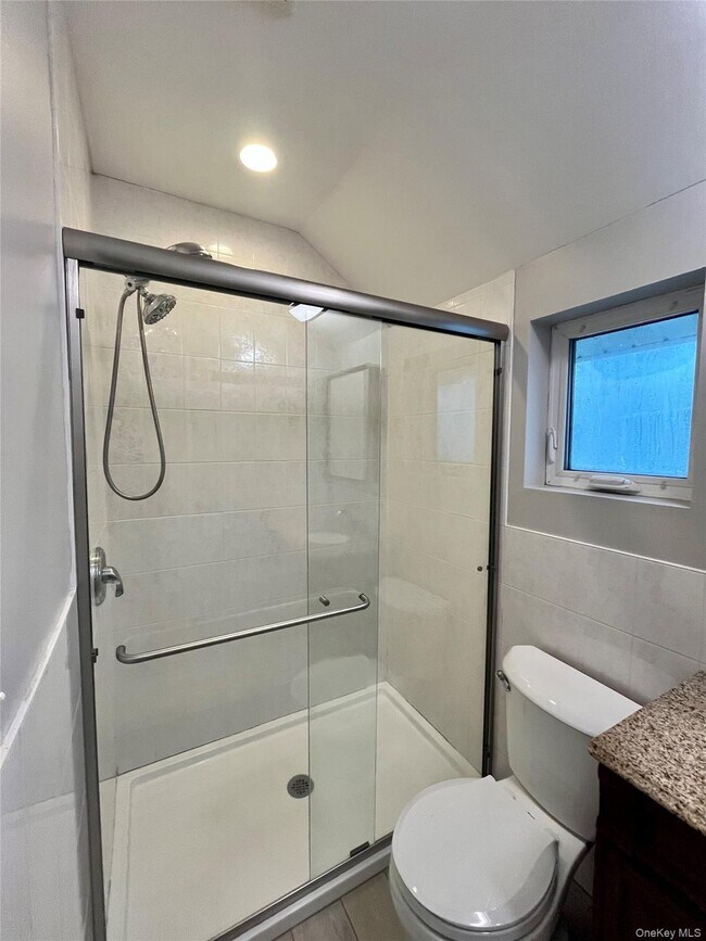 Building Photo - 190 W Pulaski Rd