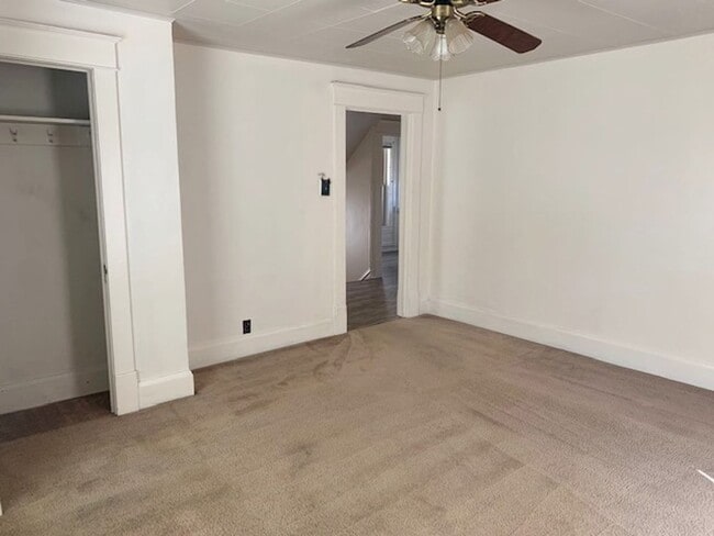 Building Photo - 127 Langhorne Ave