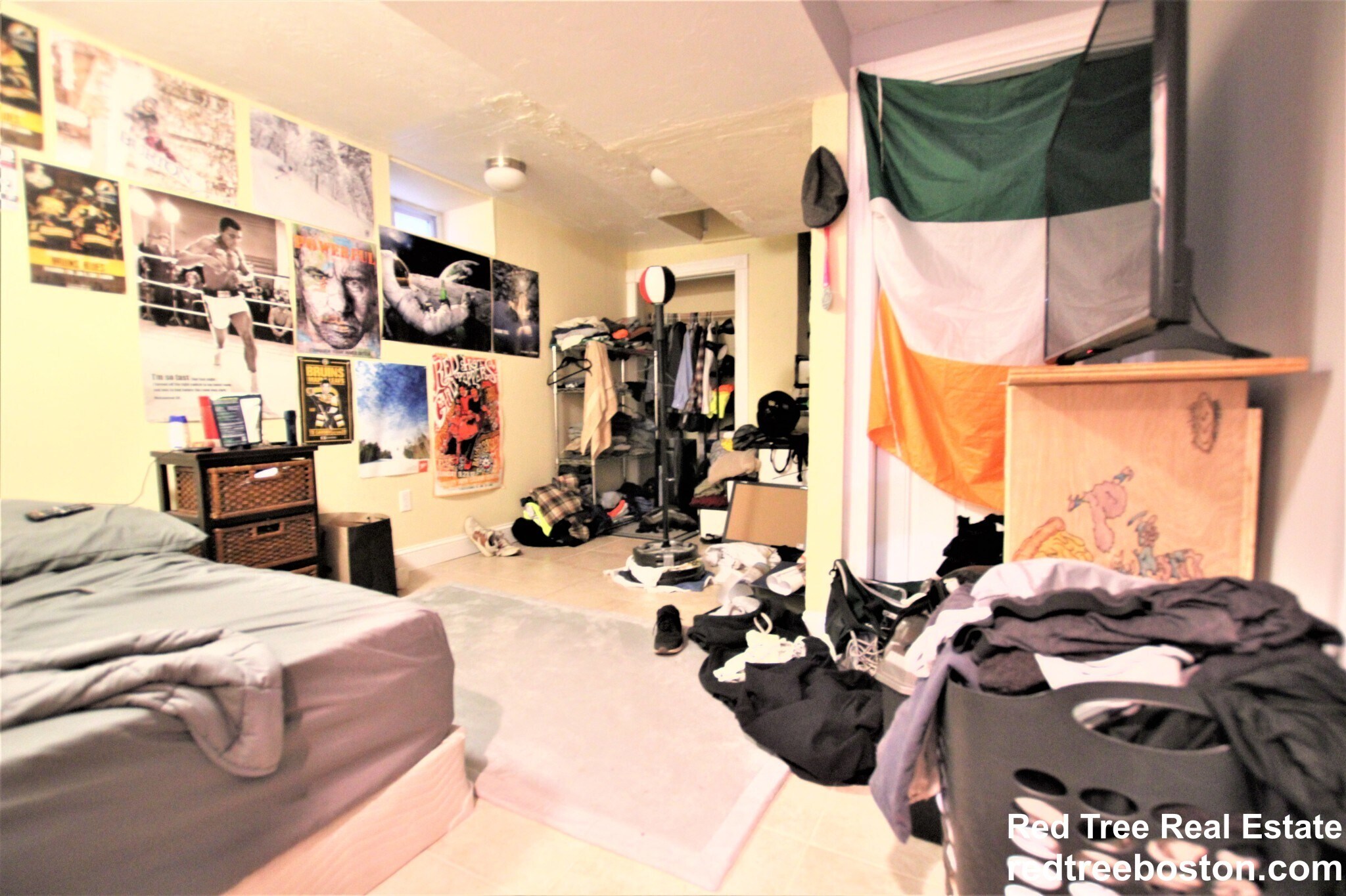 Building Photo - 17 Parker Hill Ave