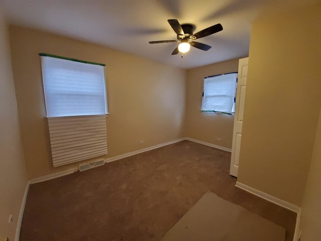 Building Photo - 9137 S Luella Ave