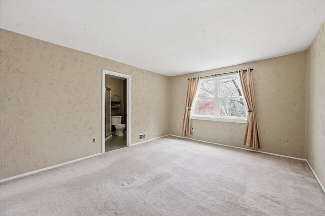 Building Photo - 3 Bed | 2.5 Bath Townhome in Wedgewood Estates – Available Now!