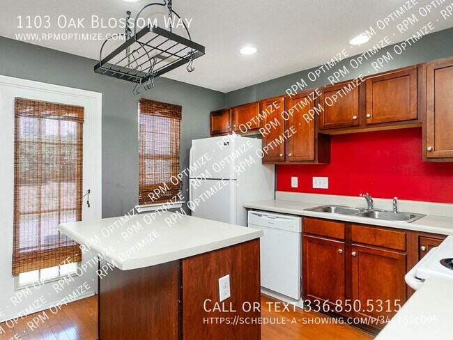 Building Photo - 1103 Oak Blossom Way