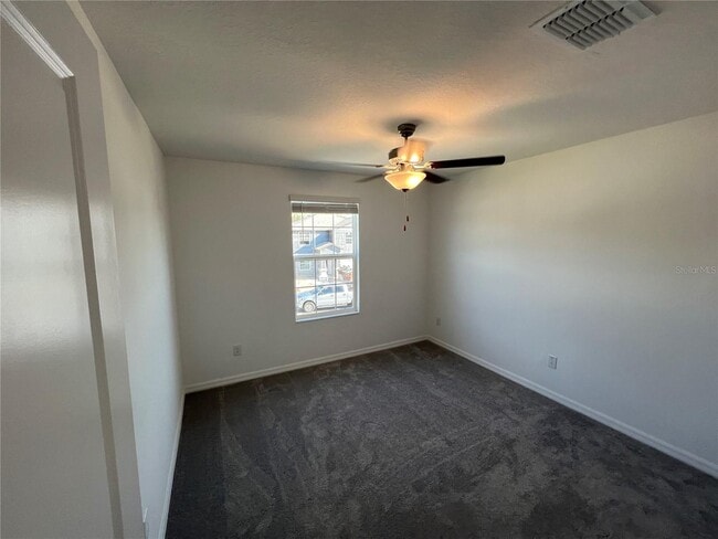 Building Photo - Stunning 5 Bed/2.5 Bath Home in Wesley Chapel with 2869 sq ft - Must See!