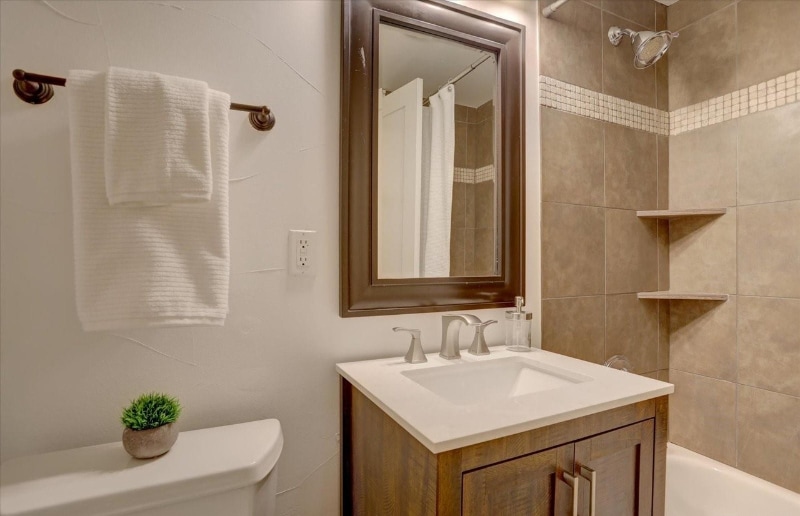 Building Photo - 740 Sherman St