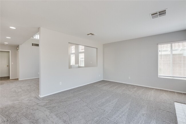 Building Photo - 323 Cavalla St