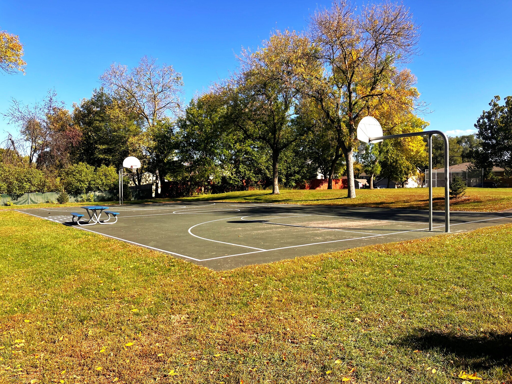 B-ball Court - 609 Market St S