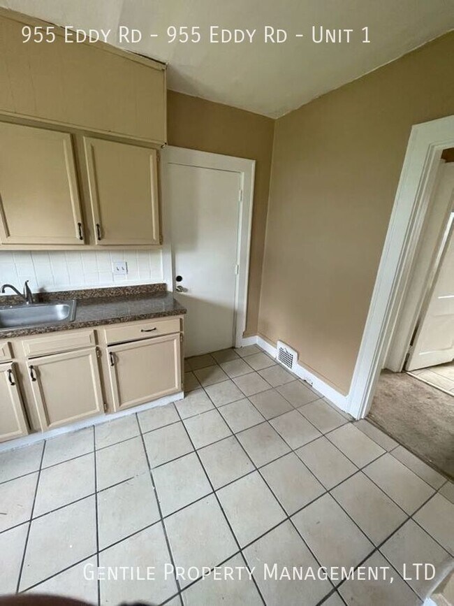 Building Photo - A Gentile Property - 955 Eddy Rd Unit 1