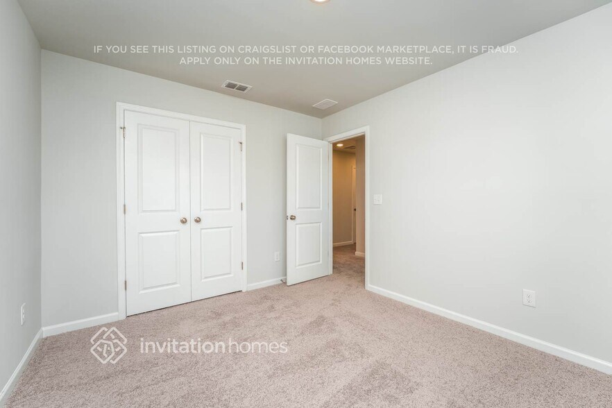 Building Photo - 7200 Brushwood Bnd