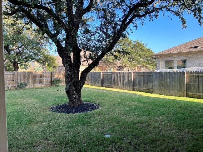 Building Photo - 9416 Kyles Stake Rd