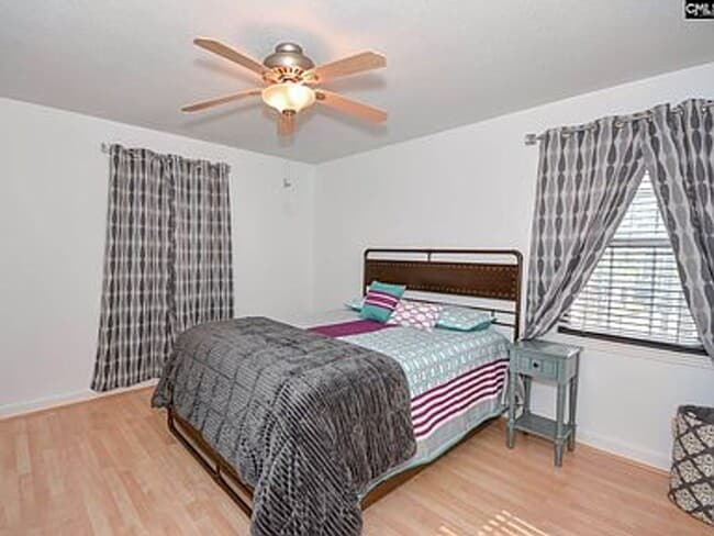 Building Photo - Forest Acres condo