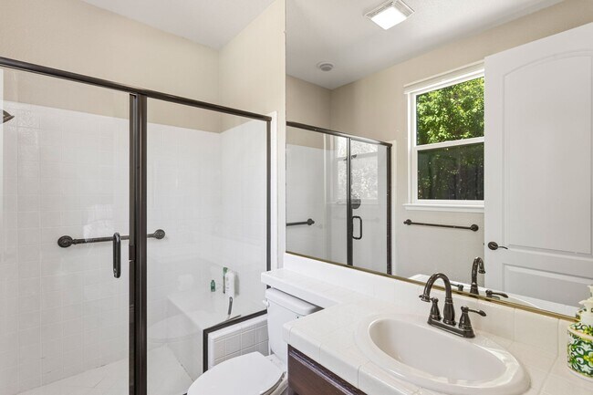 Building Photo - Beautiful Rocklin Home with a Pool!