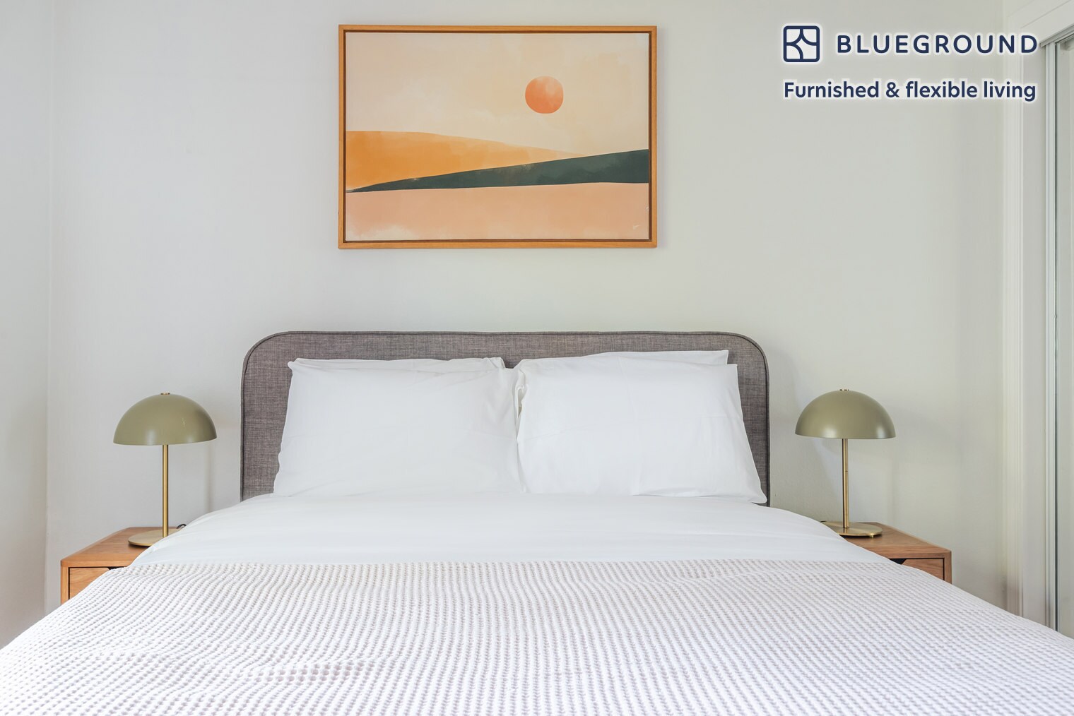 Building Photo - 141 Wellesley Cres