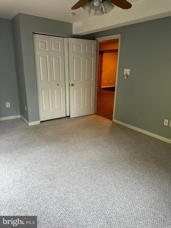 Building Photo - 6909 Yeoman Ct
