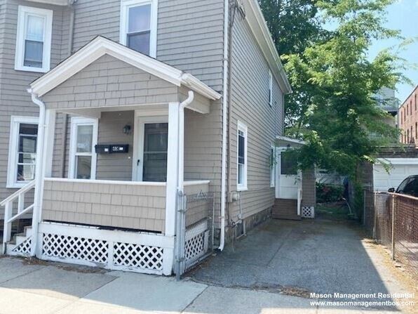 Building Photo - 40 Montfern Ave
