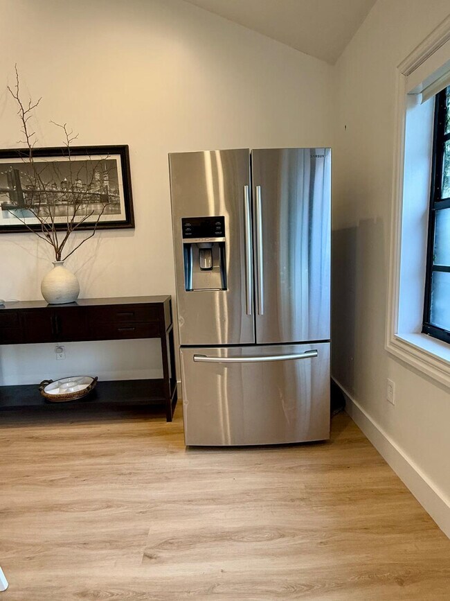 Building Photo - 5416 NW 190th St