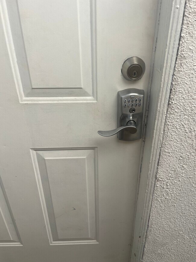 Building Photo - 12619 Emelita St