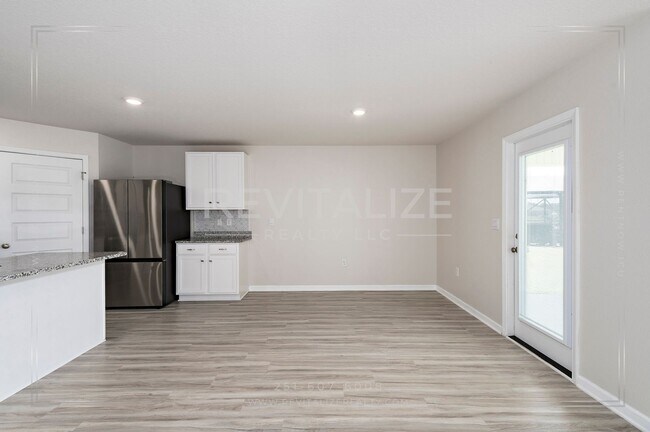 Building Photo - 22360 Aleutian Ave