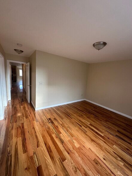 Building Photo - 147 Fairmount Ave