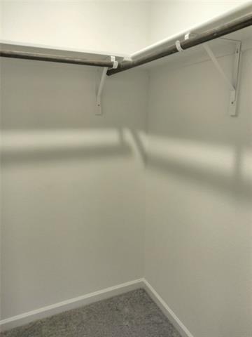 Building Photo - 400 Vly Vw Dr