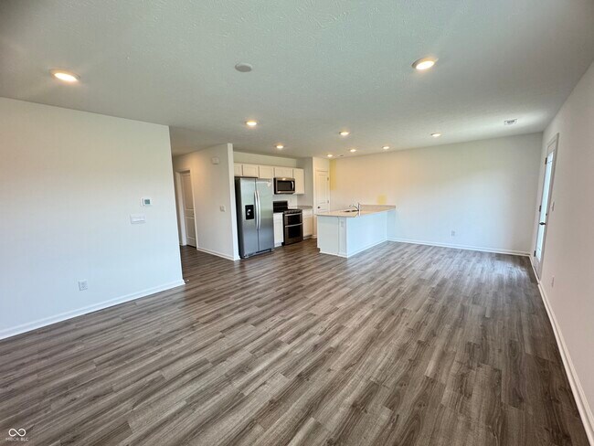 Building Photo - 11275 Quillow Way