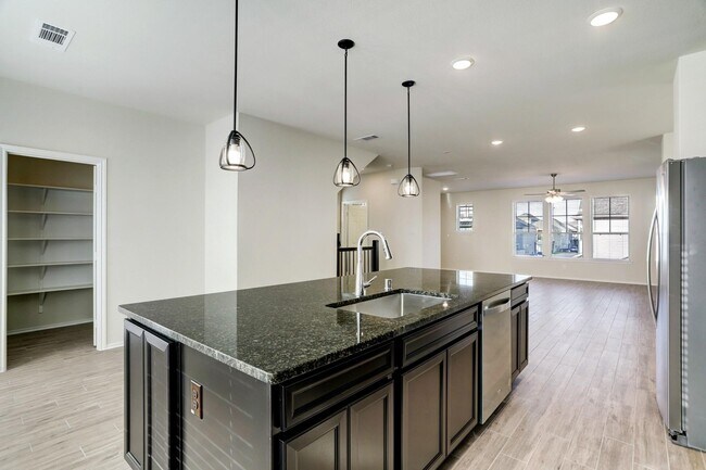 Building Photo - 3144 Founders Rock Dr