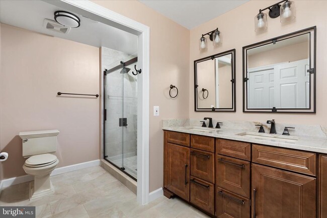 Building Photo - 18334 Buccaneer Terrace