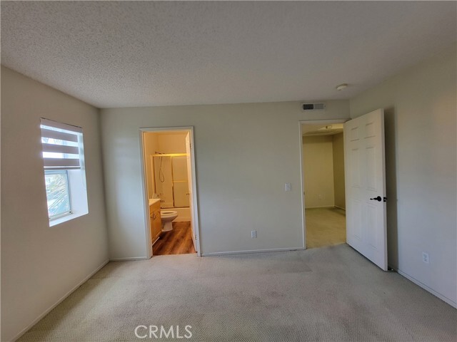 Building Photo - 15854 Jupiter Pl
