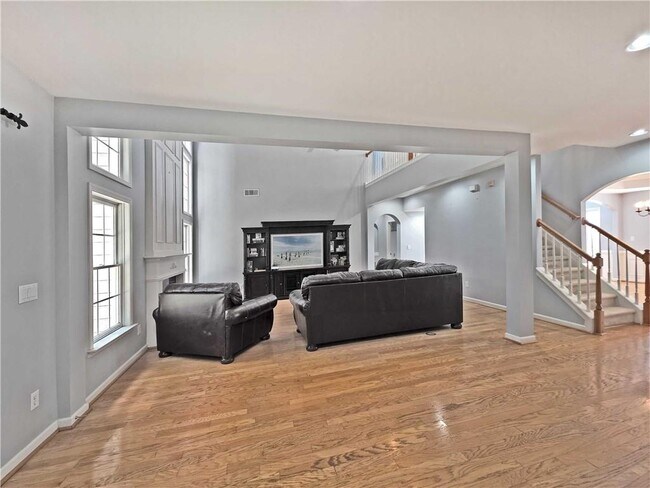 Building Photo - 1689 Clay Brooke Ln SE