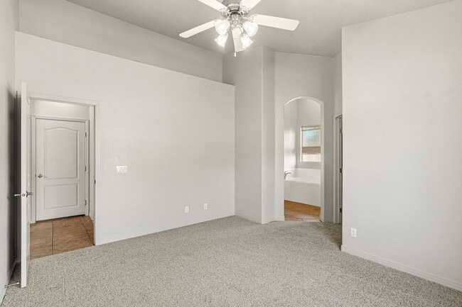 Building Photo - 2144 W 1050 N