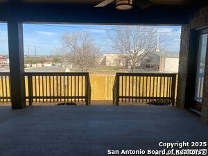 Building Photo - 4803 Viewcrest Rd