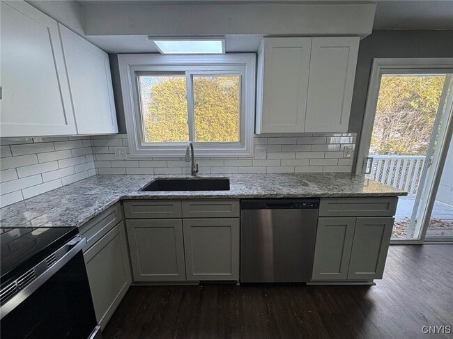 Building Photo - 519 Sunflower Dr