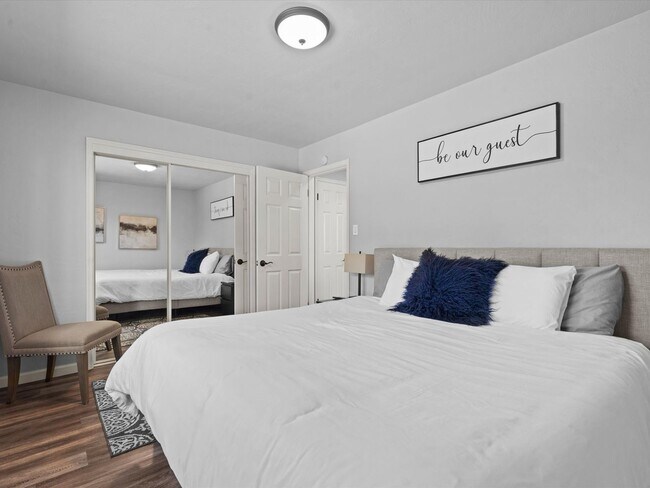 Building Photo - Single Level, Brick duplex