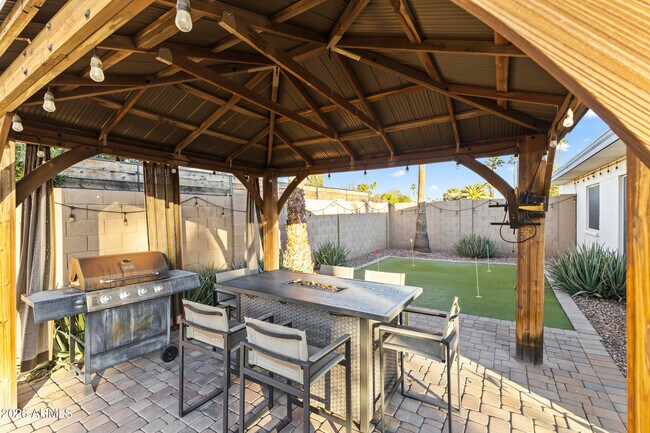 Building Photo - 5245 E Acoma Dr