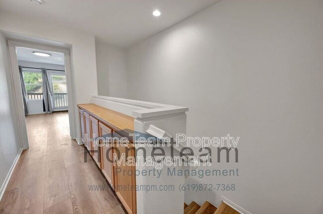 Building Photo - 263 Aventura Dr